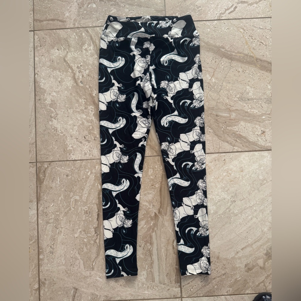 Lularoe One size the little mermaid Ursula and tentacles blue leggings no fading
